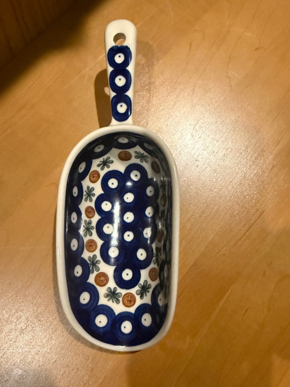 Polish Pottery 9" Scoop - Bleeding Heart Peacock Pattern